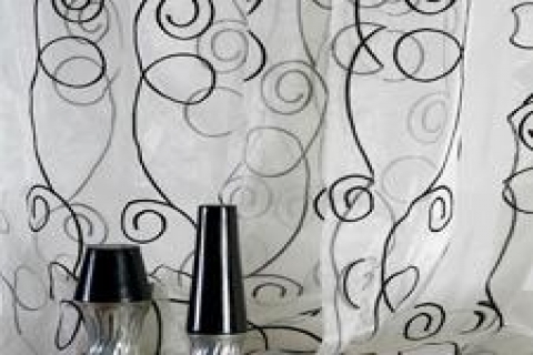 Broderi Narin'den ışıltılı bir yaz