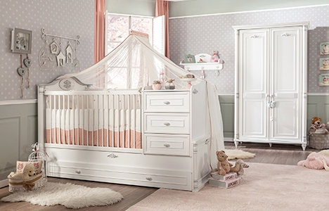 Çilek bebek karyolalarında yeni dönem başlatıyor!