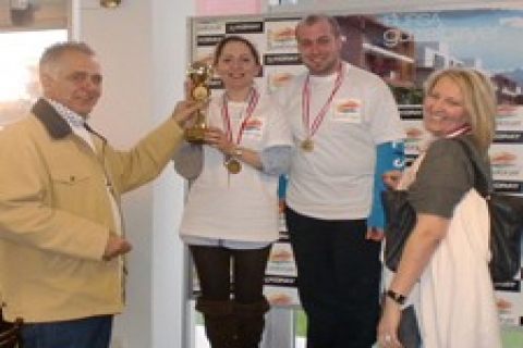 Bursa GüzelBirYer'de kıran kırana okey turnuvası!