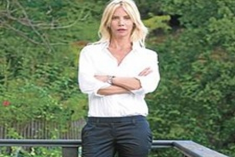 Elif Dürüst, çamlıca'daki evine kiracı beğenmiyor!