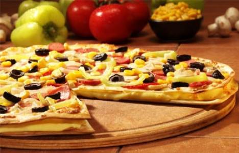 Domino's 10 bininci şubeyi Türkiye'ye açtı! 