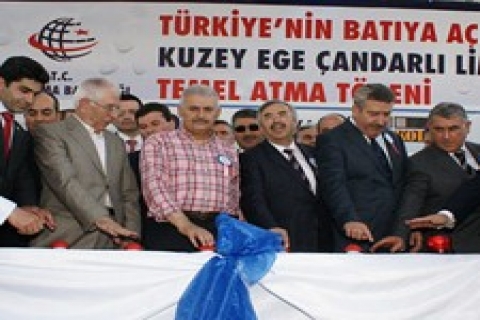 Limak, Kuzey Ege çandarlı Limanı'nın temelini attı!