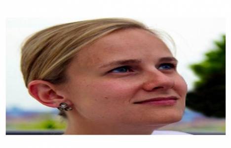 Jennifer Broutin Farah kimdir?