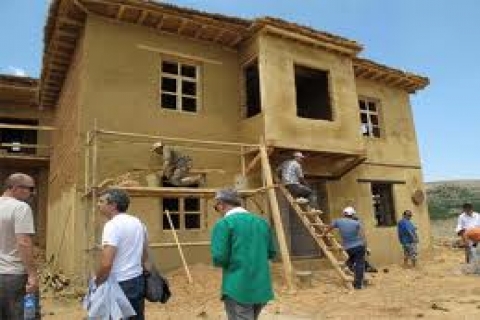  Şükran Köyü'ndeki kerpiç binalara sanatçılar taşınıyor! 