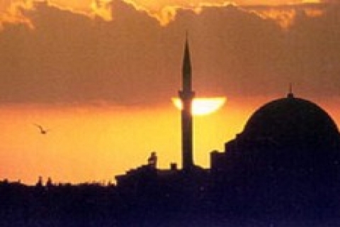 Muğla'daki 500 yıllık cami ve han talan edildi!