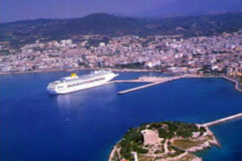 Kuşadası Limanı'na Danıştay freni