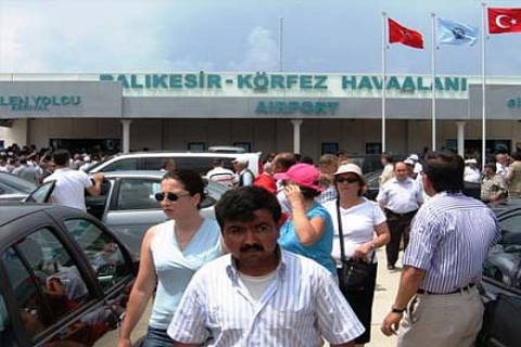 Edremit Belediyesi, Balıkesir-Körfez Havaalanı'nın isim davasını kazandı!