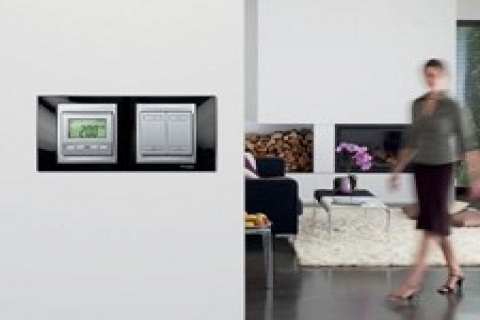 Akıllı ev sistemleri 100 evin 20'sine giriyor!