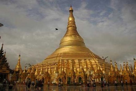 Myanmar halkı başkent Naypyidaw'da yaşamak istemiyor!