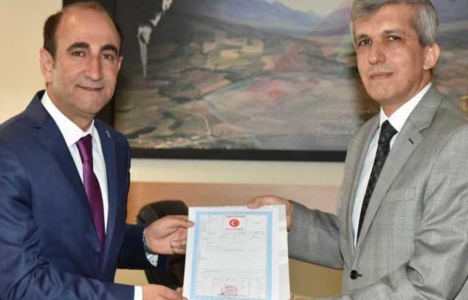 Bursa Yıldırım'da kentsel dönüşümün tapuları alındı!