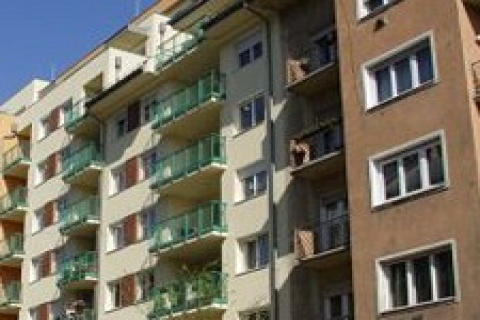 Kadıköy'de icradan 2 milyon 281 bin TL'ye satılık apartman!