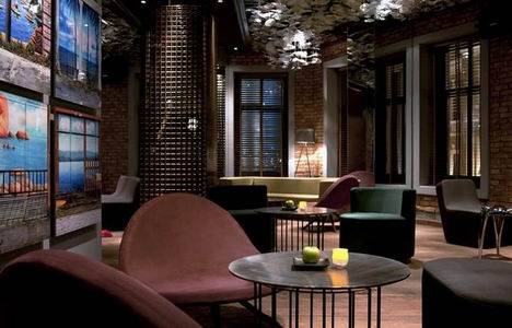 Münir Alpaslan kimdir?