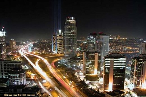 Mütekabiliyet yasası şimdiden yabancıların ilgisini çekti, pazarlamayı Körfez'e yöneltti!