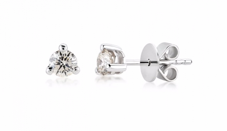 D Diamond'dan pırlanta tektaş küpelere yüzde 40 indirim!