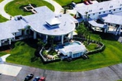 Hollywood ünlülerinin evleri akıllara zarar!