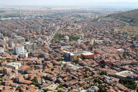 Afyonkarahisar Belediyesi'nden satılık arsa! 3 milyon 228 bin TL'ye!