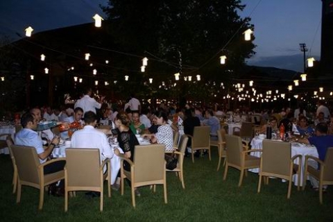 Kent Meydanı yöneticileri mağaza müdürleriyle iftarda buluştu!