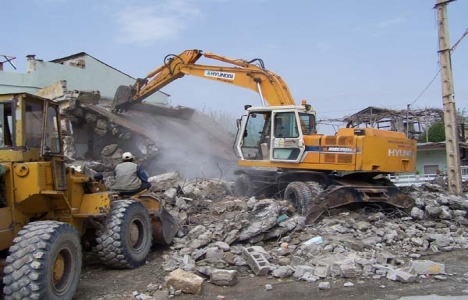 Yalova'daki kentsel dönüşümde 270 bina yıkıldı!