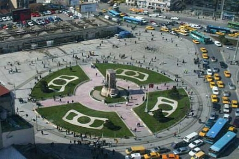 Taksim Kışlası ve Emirgân örneği