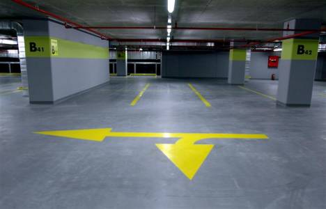  AVM'lerdeki 3 saat ücretsiz otopark yeniden masaya yatırılacak!