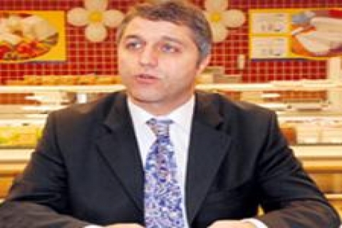 Nihat Özdemir: İçki satmıyoruz diye AVM'lerde yokuz