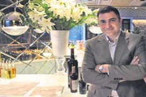 Tolga Atalay, W Hotel'de Okka'yı açtı!