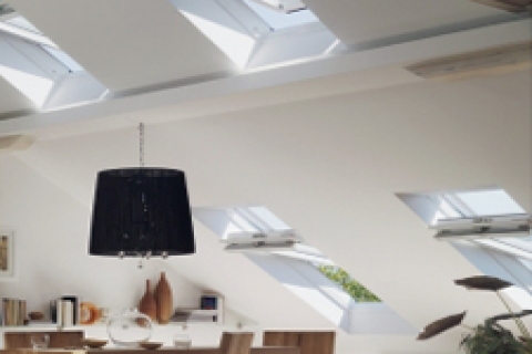 Velux'ten yeni uzaktan kumandalı çatı penceresi