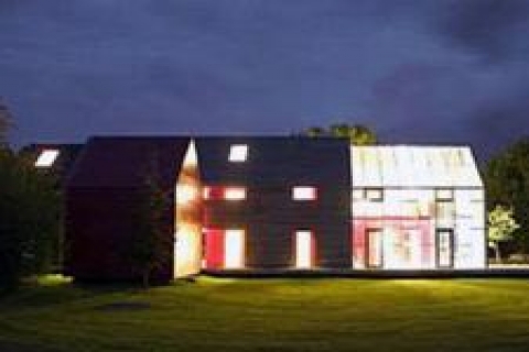 Çatısı açılan ev tasarlandı