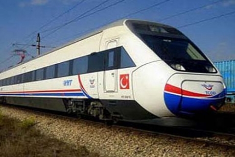 Trenler iki kıta arası gemiyle taşınacak!