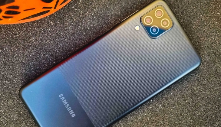 Carrefour dan bomba indirim! Galaxy M12 lere Yüzde 18 tasarruf imkanı... İşte 26 Aralık fiyat listesi