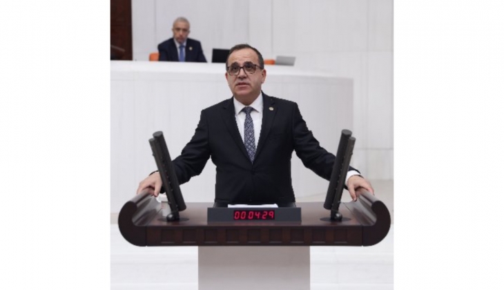 CHP’li Türker Ateş’ten deprem konutları eleştirisi: 5 depremzededen 4’ü hala konut bekliyor!