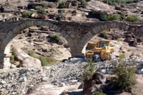 Tekirdağ'daki Osmanlı köprüsü, gün yüzüne çıkarılmayı bekliyor!