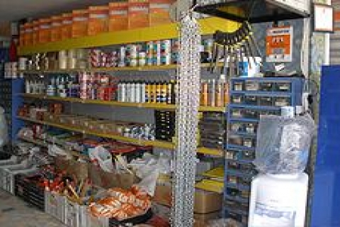 Açılan bir yapı market 100 nalburu kapatıyor!