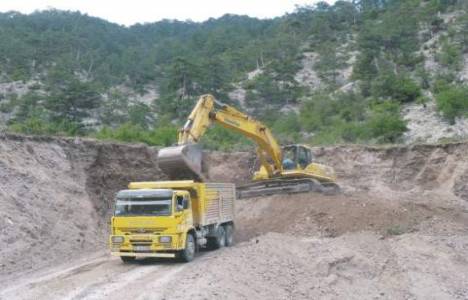Antalya, Bartın ve Balıkesir'de yol yapım çalışması! 