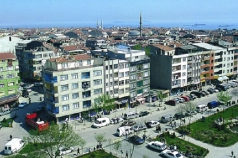  Zeytinburnu'nda 997 bin TL'den satılık 4 katlı bina!