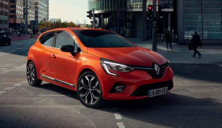 Renault Clio ay sonuna kadar 449 bin TL den başlayan fiyatlarla! Bu fırsatı kaçırmayın! 23 Şubat 2023 fiyat listesi