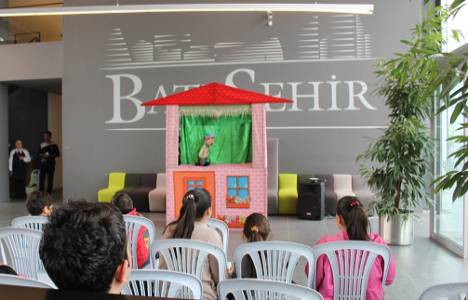 Çocuklar 23 Nisan coşkusunu Batışehir’de yaşadılar!