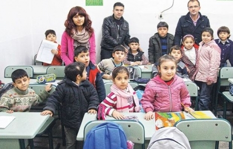 Avcılar'da Suriyeliler için okul açıldı!