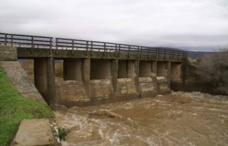  Muğla'da tarım arazileri yağışlar yüzünden sular altında kaldı!