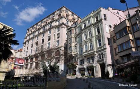 İETT'den Beyoğlu'nda 6 milyon 900 bin TL'ye satılık bina!