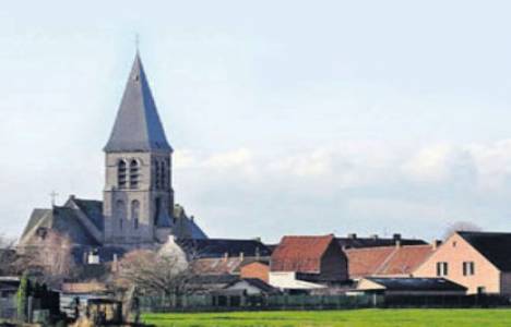  Fransa'daki zenginler Belçika'daki Nechin köyüne yerleşiyor! 