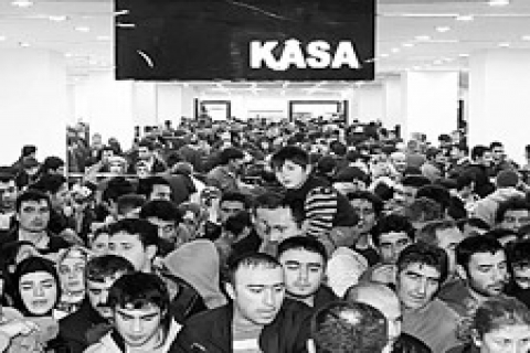 45 bin ziyaretle açılan MOL'a 10 yeni mağaza