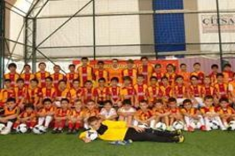 Galatasaray Kulübü, Mardin Midyat'ta futbol okulu açıyor!