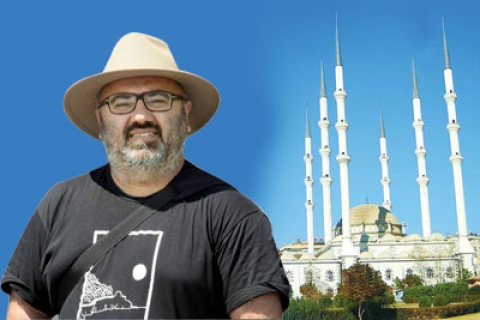  Cami bir stadyum değildir ki, sadece maç zamanı insan çeksin!