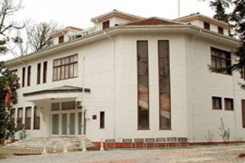 Yalova 'daki Atatürk Köşkü'ne baskın!