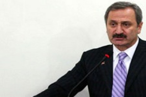 Zafer çağlayan: TOKİ, Mersin'de modern evler yapacak!