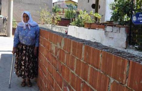 Denizli'de vatandaşın tapu mağduriyeti! 