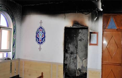 Dikici Camii belediye tarafından onarılıyor!