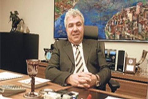 İlhan Karadeniz eşi Öykü Osma'nın adını residence projesine verdi