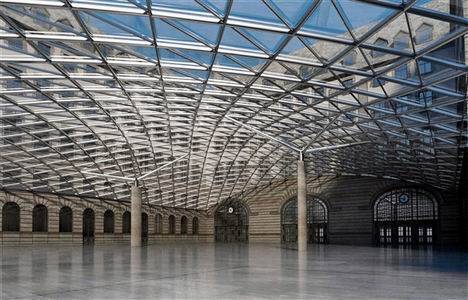 Haydarpaşa Garı otel veya AVM değil YHT garı olacak!